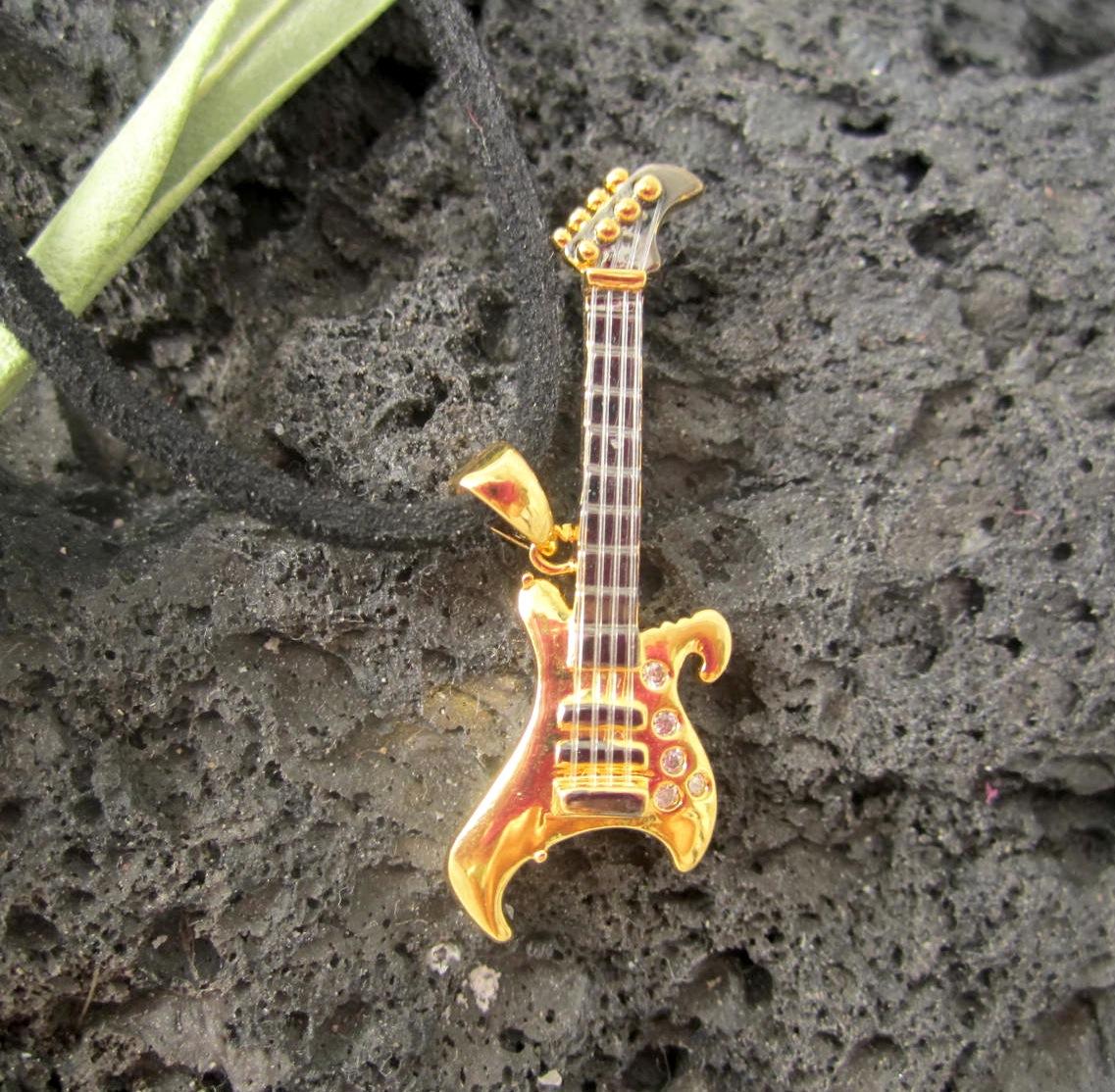 Bass Guitar Pendant - Gold With Nylon Strings