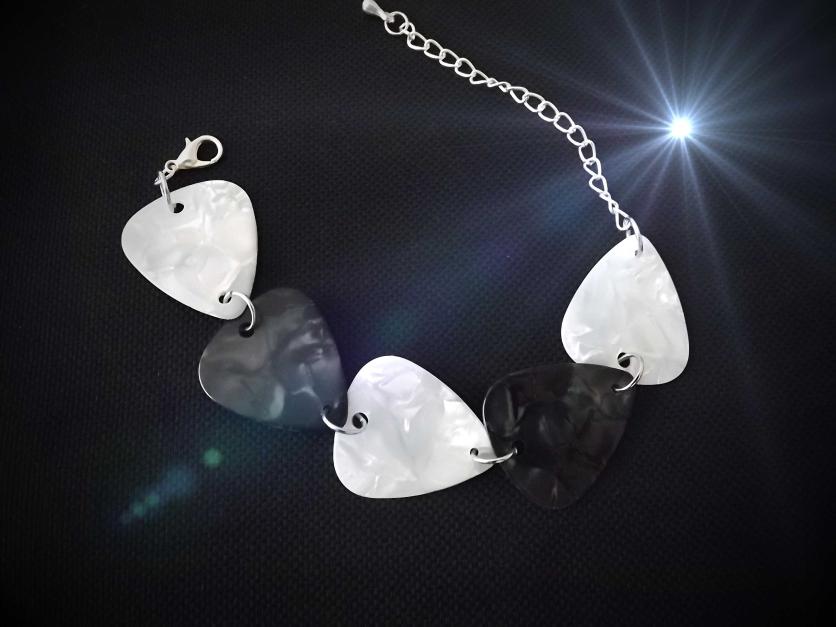 Guitar Pick Bracelet customisable! Music Jewellery Online