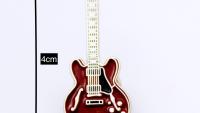 Gibson ES 335  Pin Badge - Sixties Cherry Stain Colour