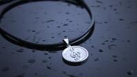 Stainless Steel Circle Treble Clef Leather Choker