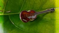 Hofner "Violin" Beatle Bass Pin