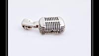 Microphone Pin Badge Reslo Style - 3D