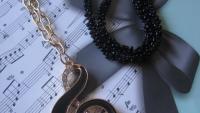 Bling Treble Clef- 2 colour Fashion Necklace