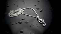 Treble Clef Delicate Necklace in Stainless Steel