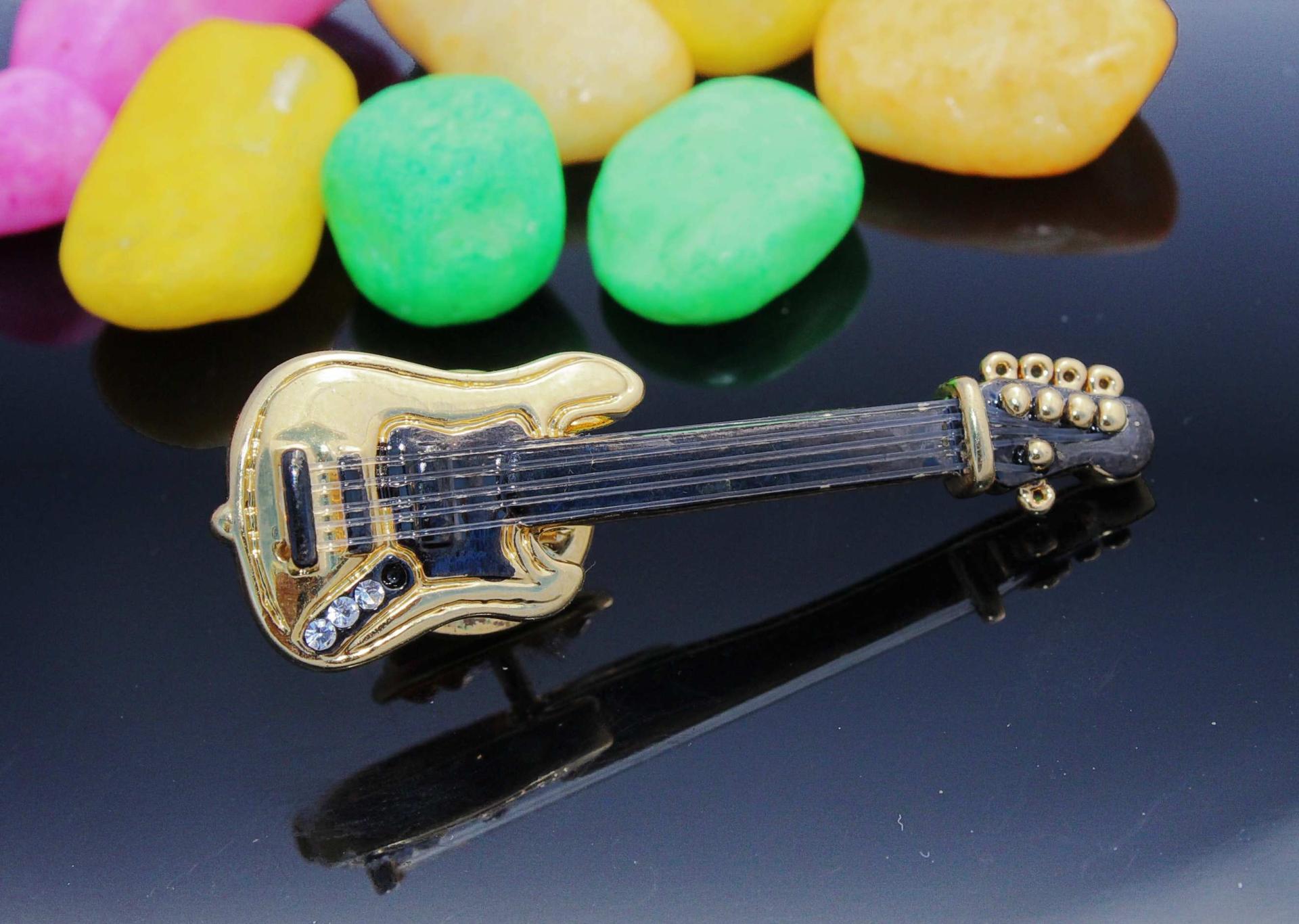 Bass Guitar Pin Badge With Real Strings