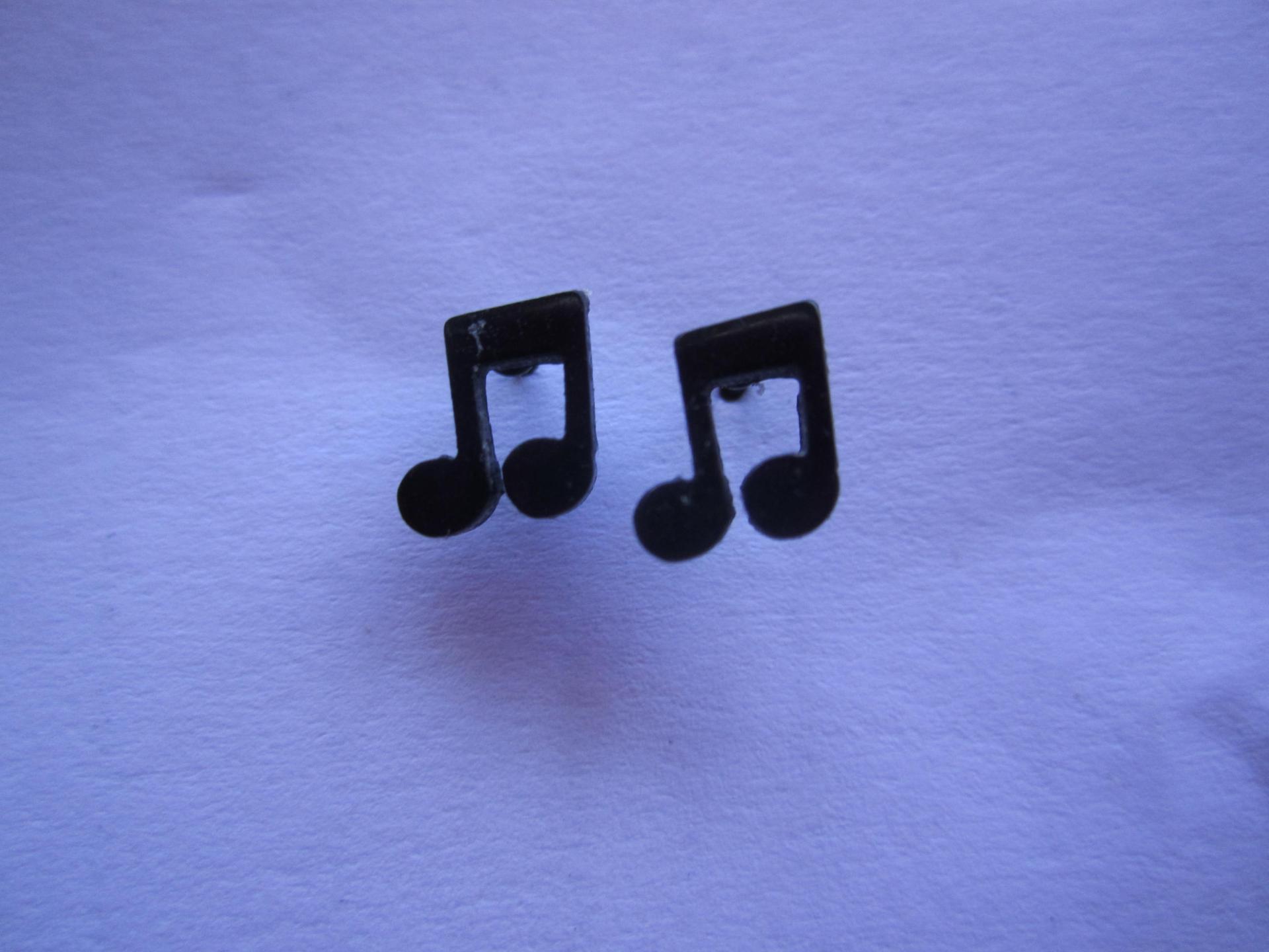 Black Music Note Stud earrings