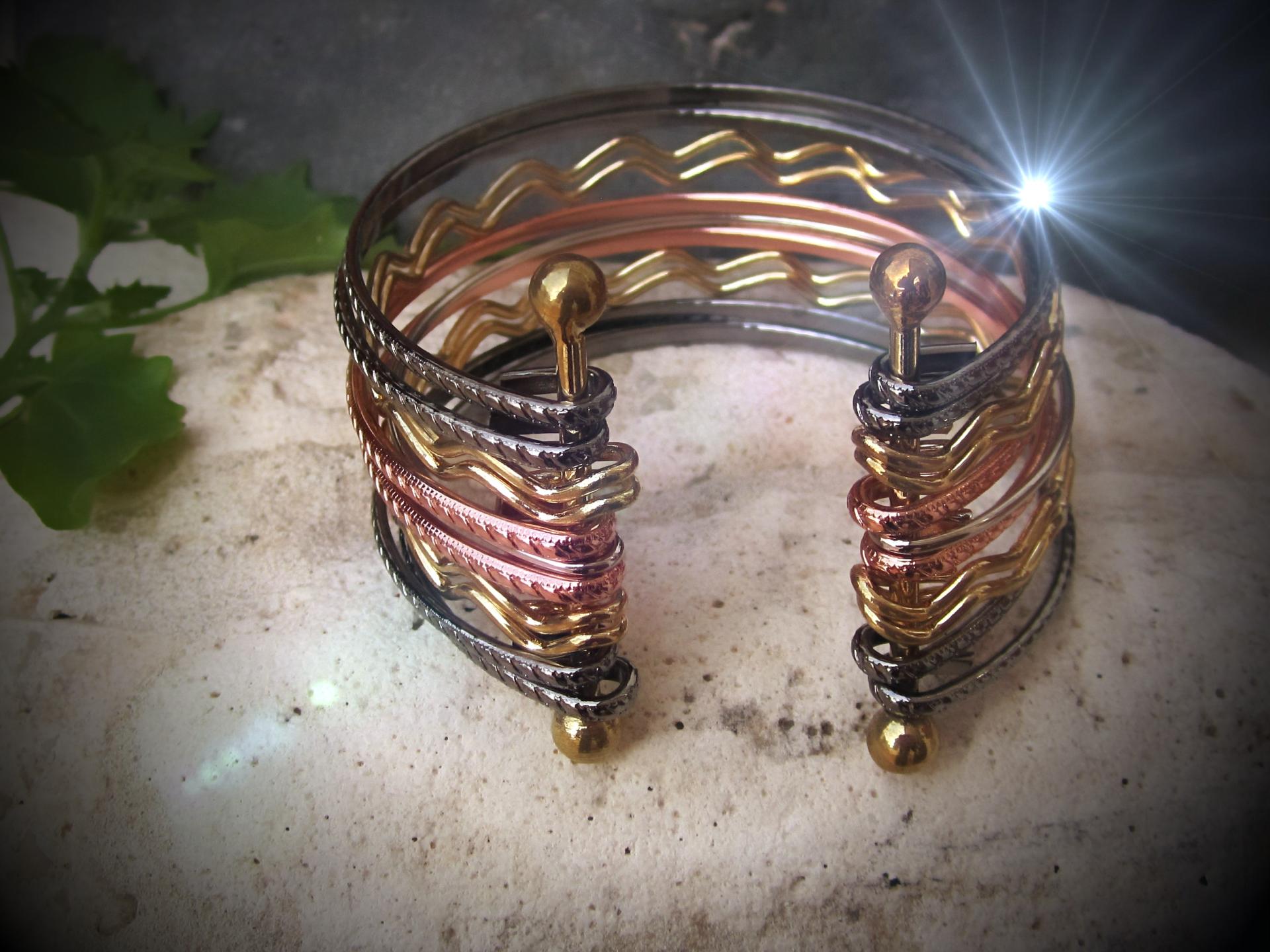 Ethnic Celtic Wave Copper Twisted Cuff Bangle