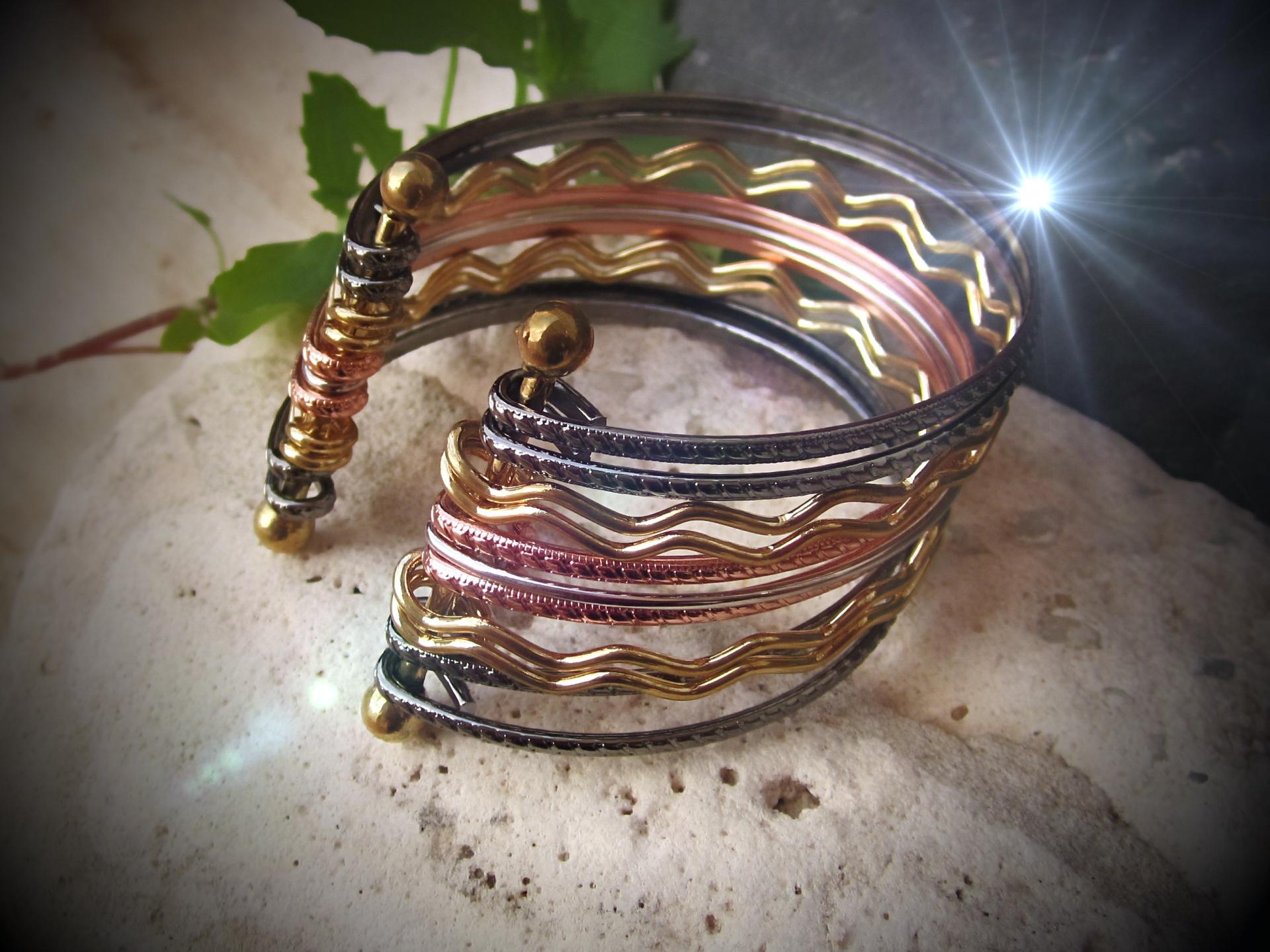 Ethnic Celtic Wave Copper Twisted Cuff Bangle