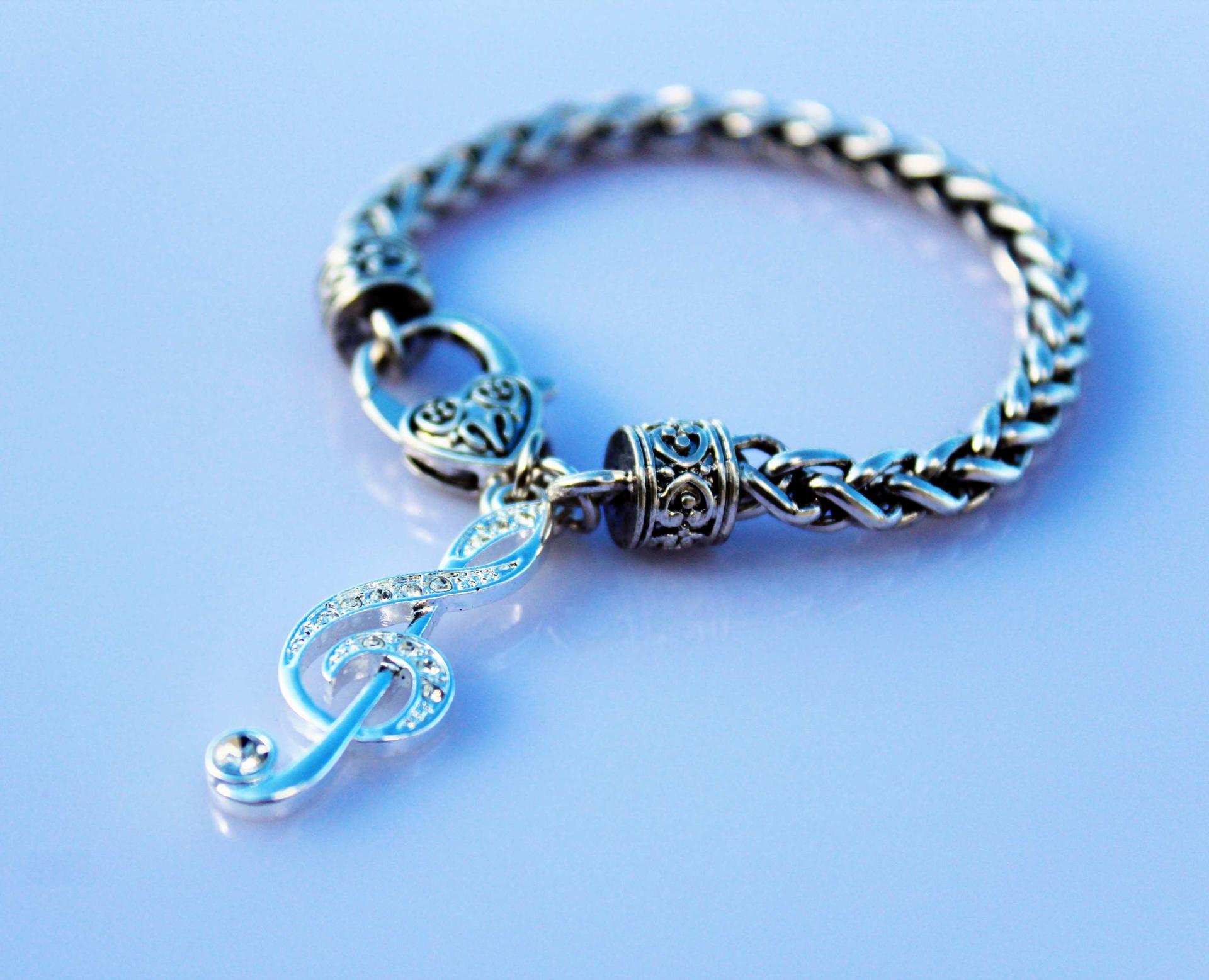 Treble Clef Chunky Bracelet