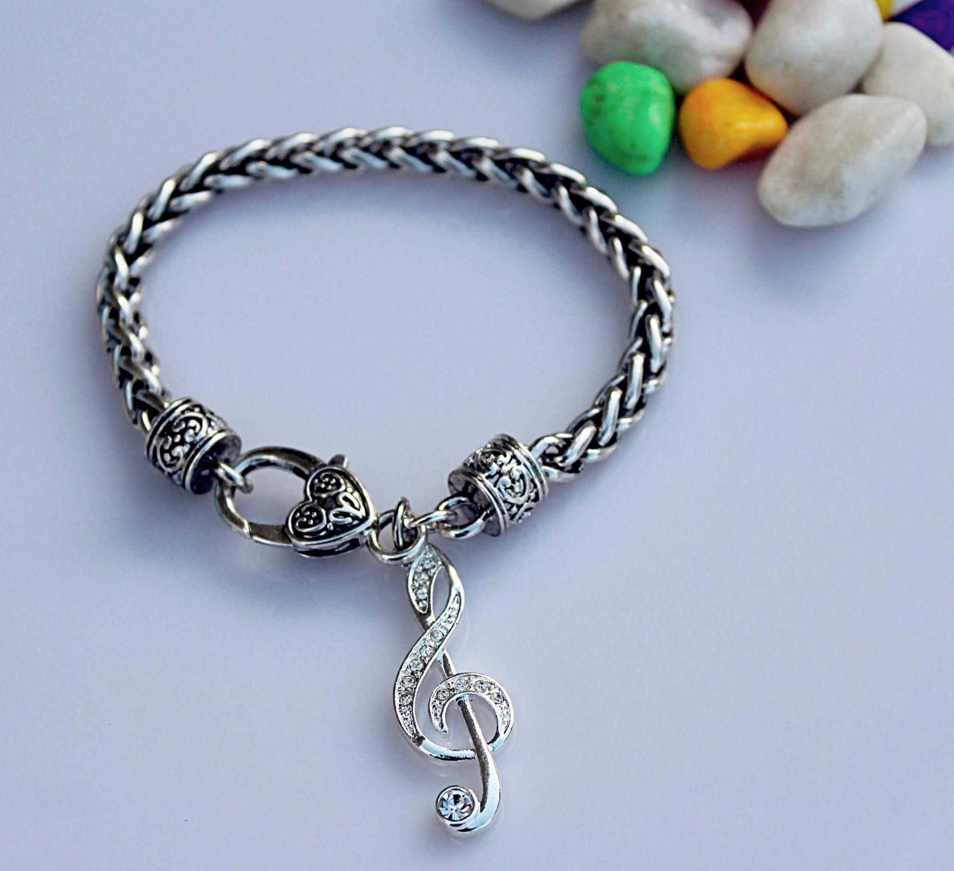 Treble Clef Chunky Bracelet