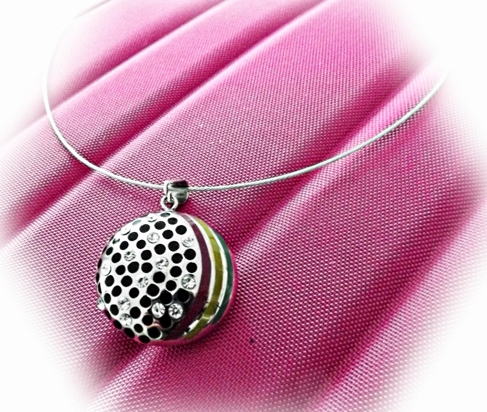 circle stripe pendant