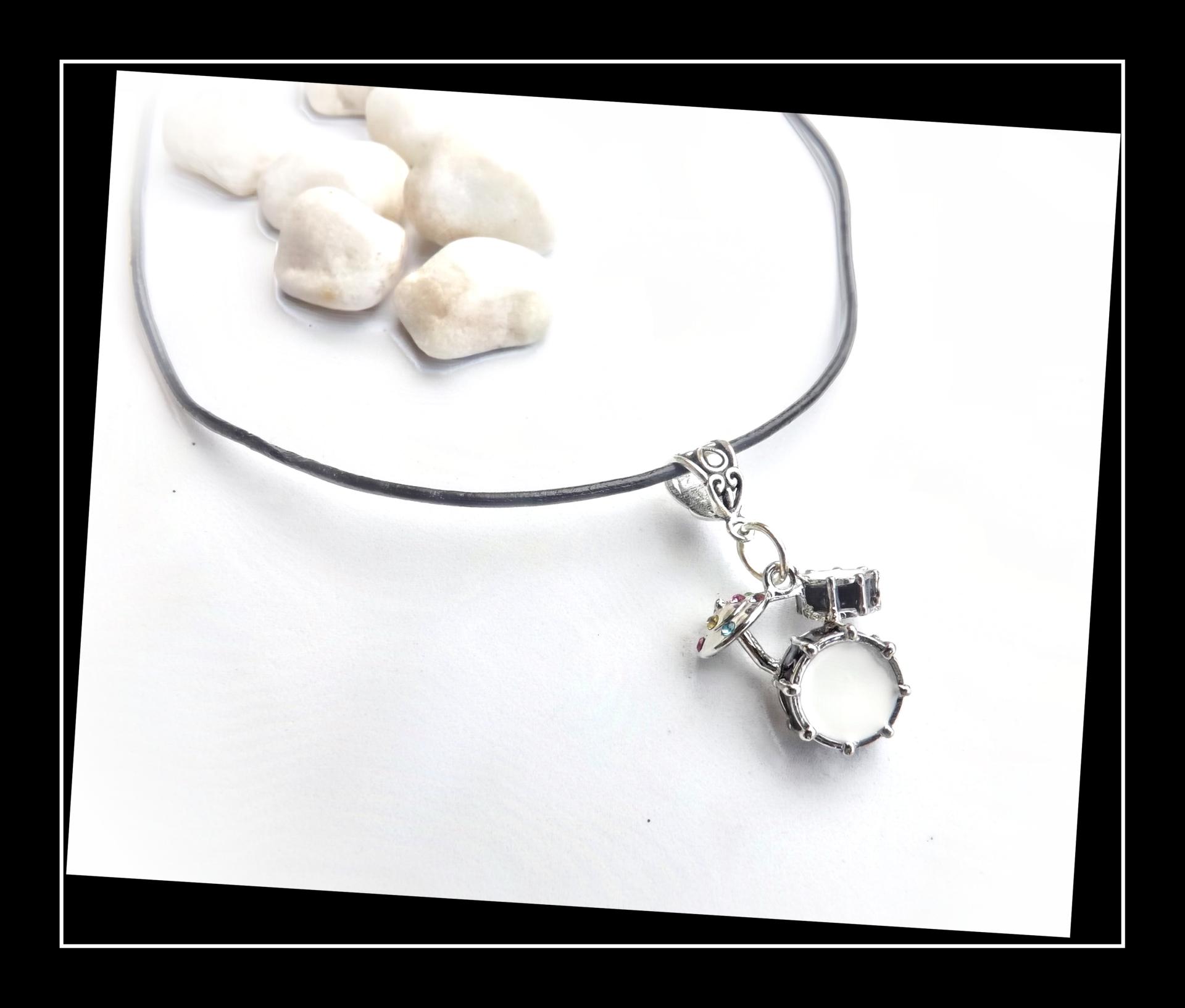 Drum Kit Necklace in Black & White - Customisable!