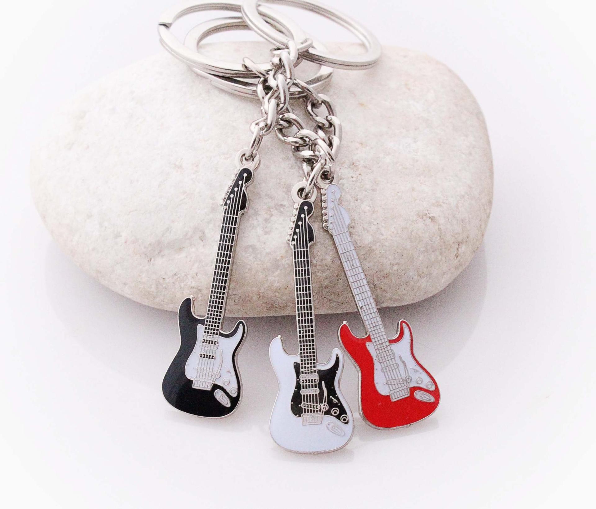 Mini Guitar Keychain Fender Stratocaster Style