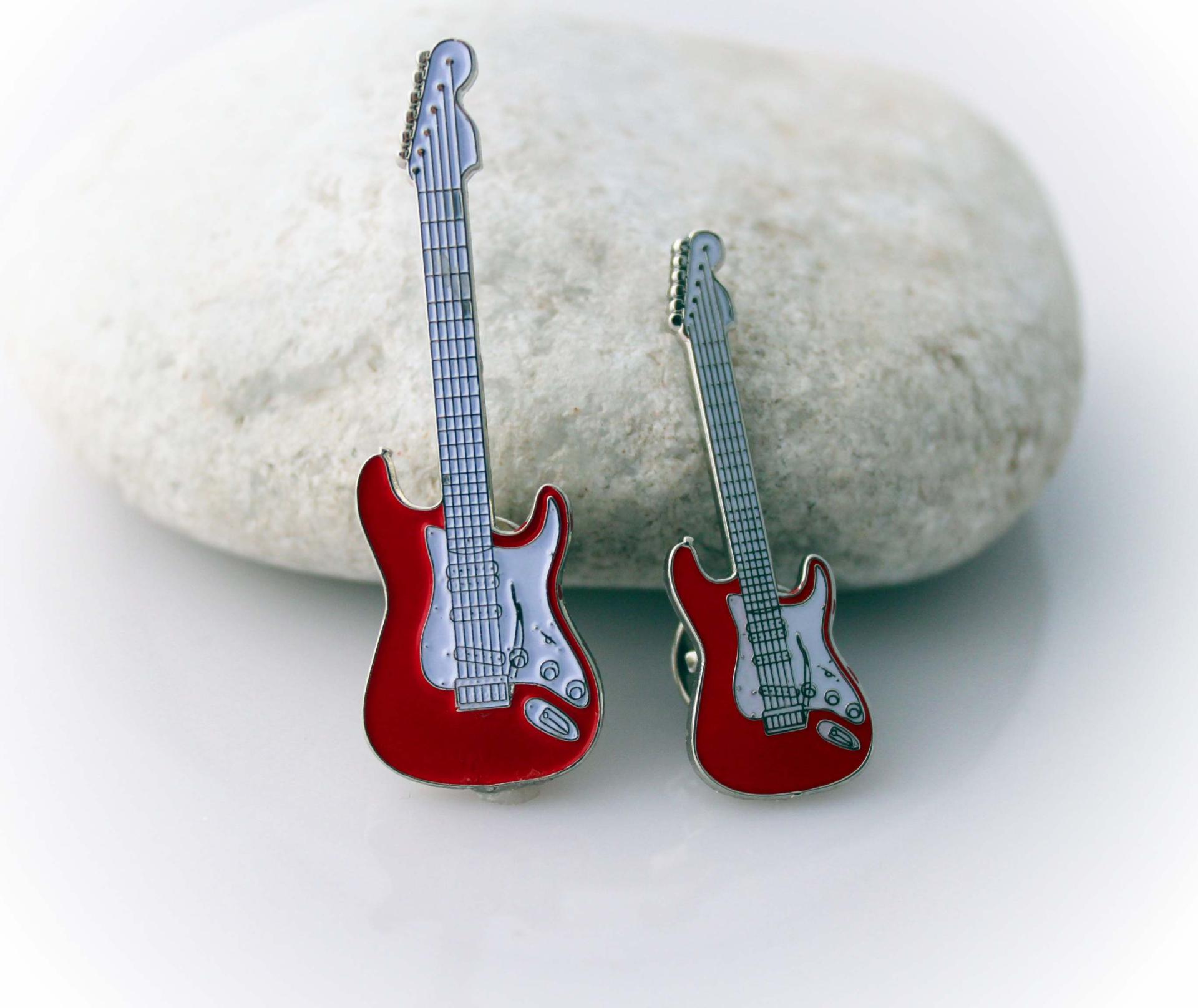 Fender Stratocaster Style Red Pin Badge - Standard Size & Super Size!