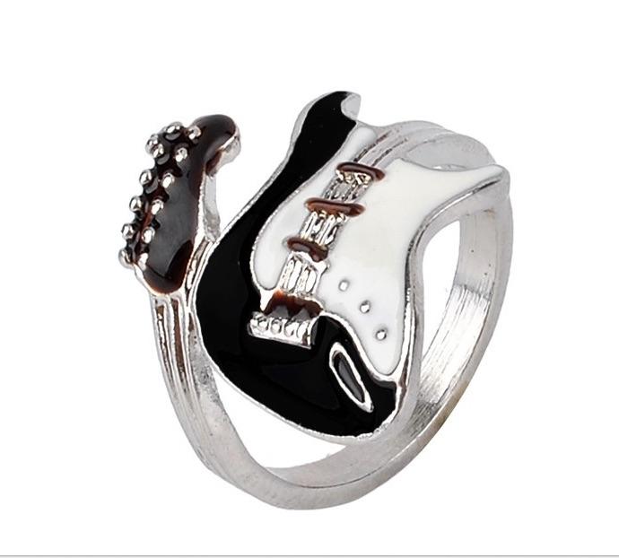 Guitar Ring