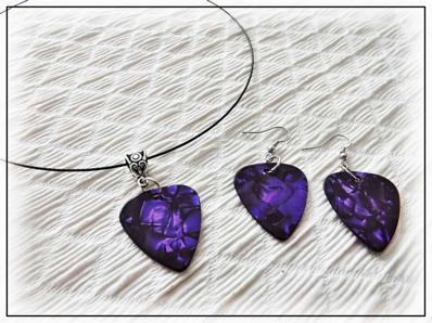 Guitar Pick Choker Necklace and Earring Set