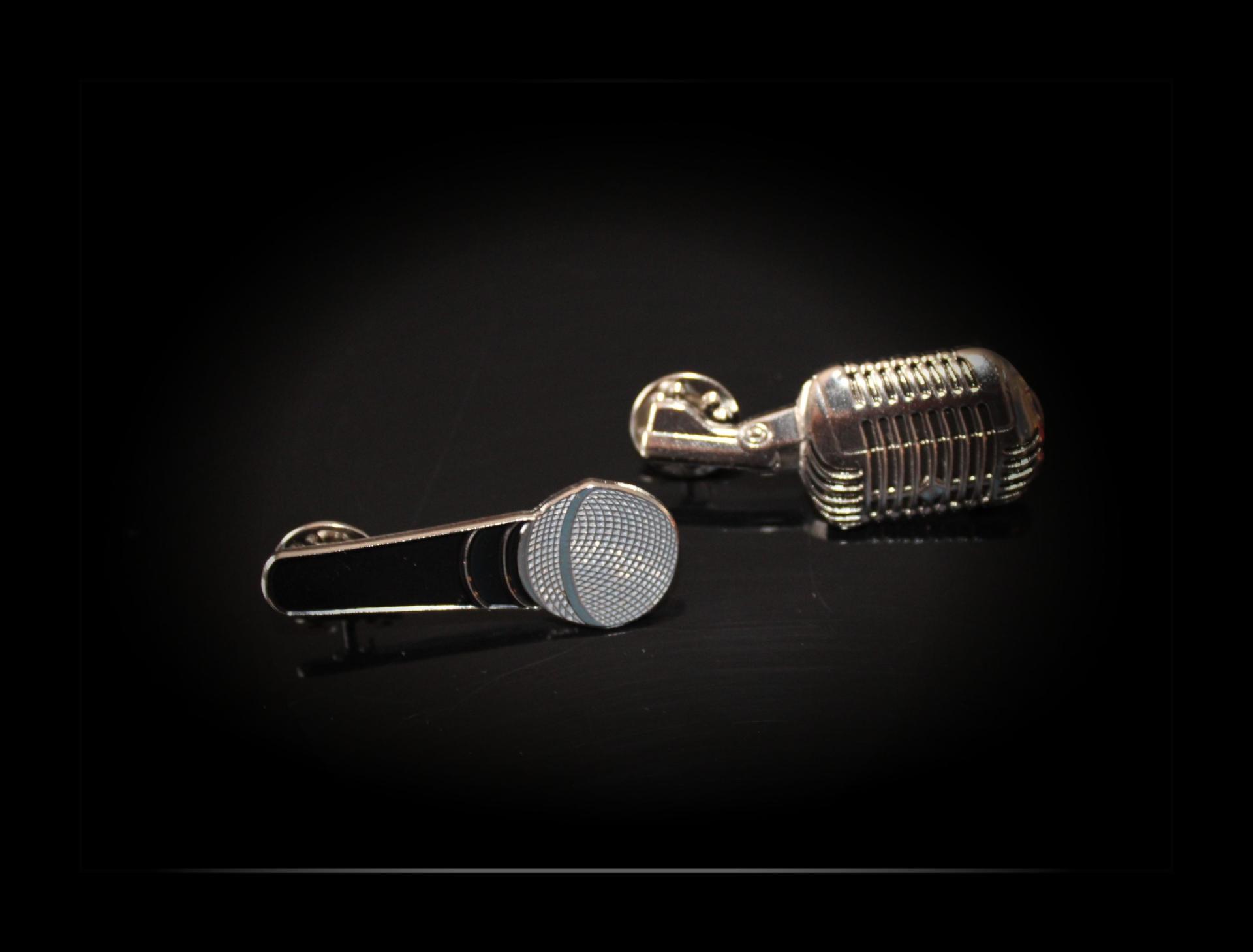 Microphone pin badge styles