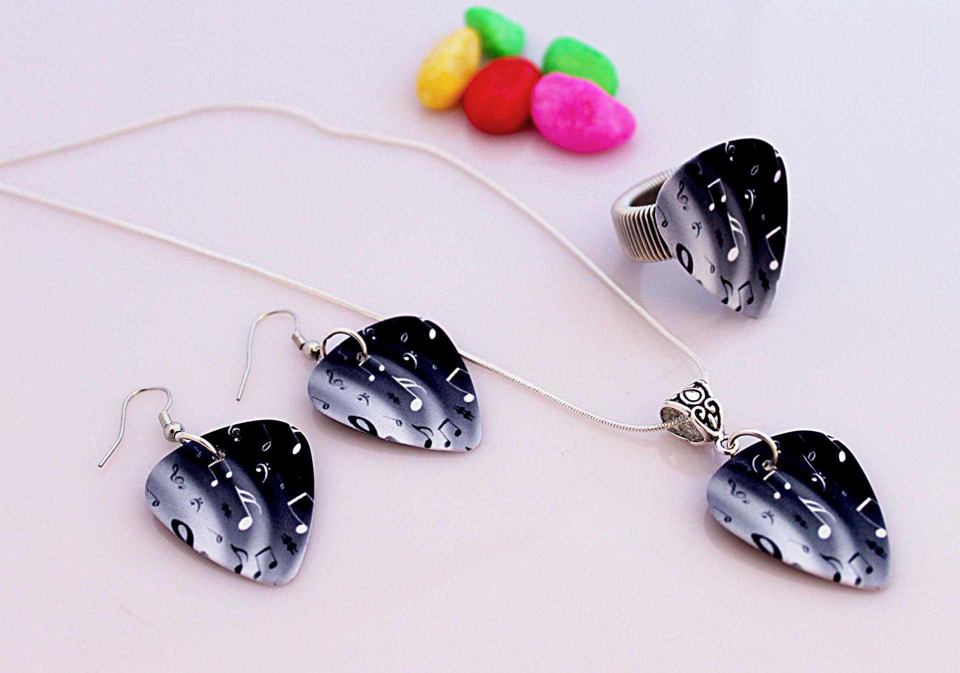 Music Note Guitar Pick Jewellery Set - "Night & Day Notes" Design
