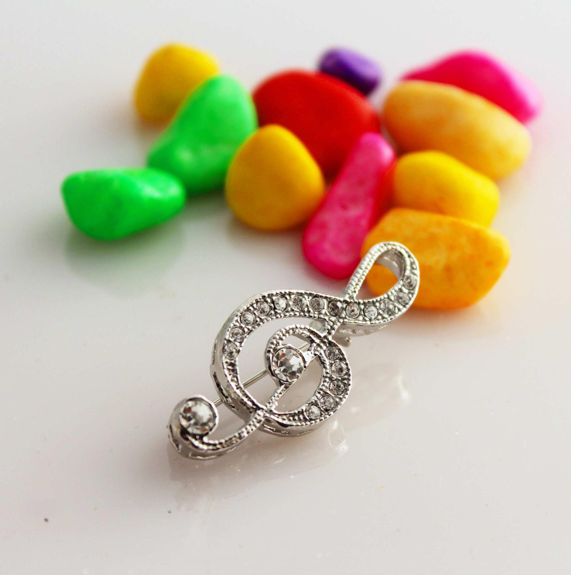 Musical Treble Clef Note Pin Brooch with Crystals