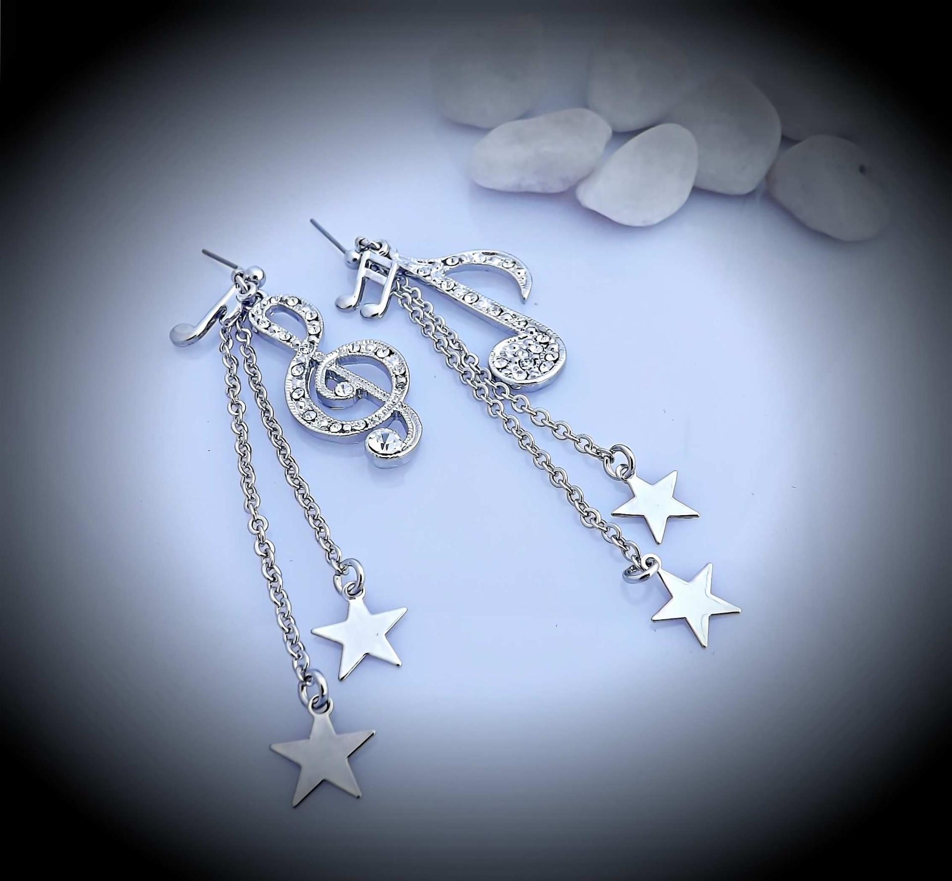 Note and Clef with stars dangle earrings