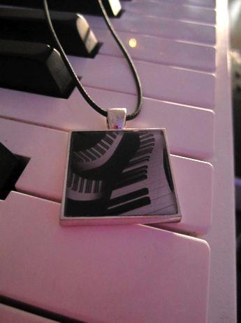 Piano Abstract Swirl Design - Funky Resin Pendant
