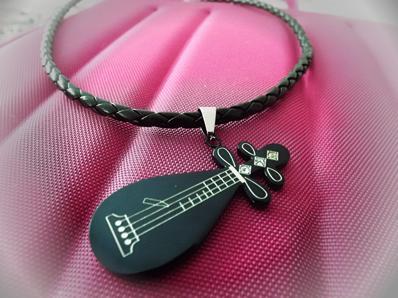 Pipa Chinese Guitar Pendant In Stainless Steel