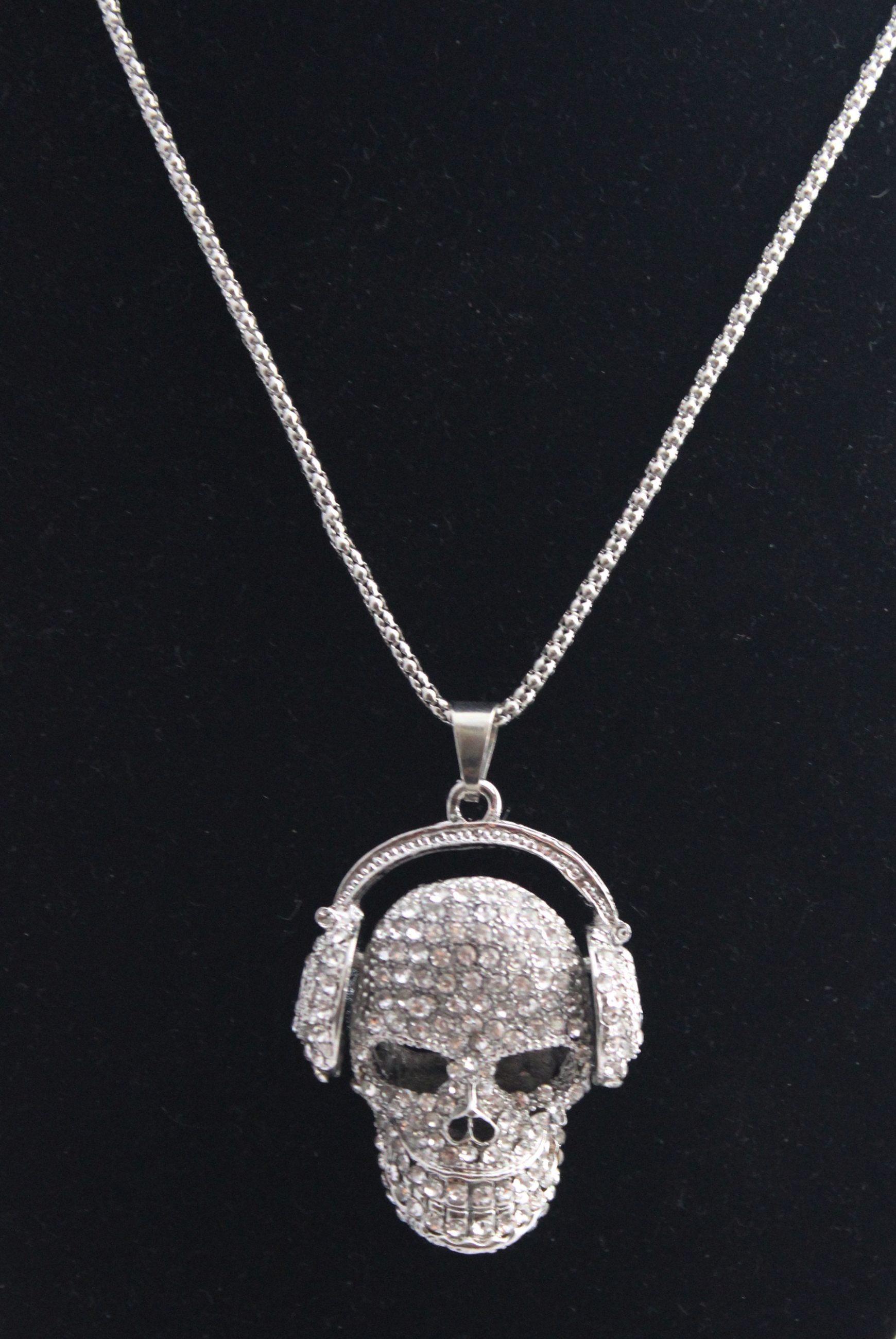 Gothic Vintage Punk Skull With Headphones Necklace
