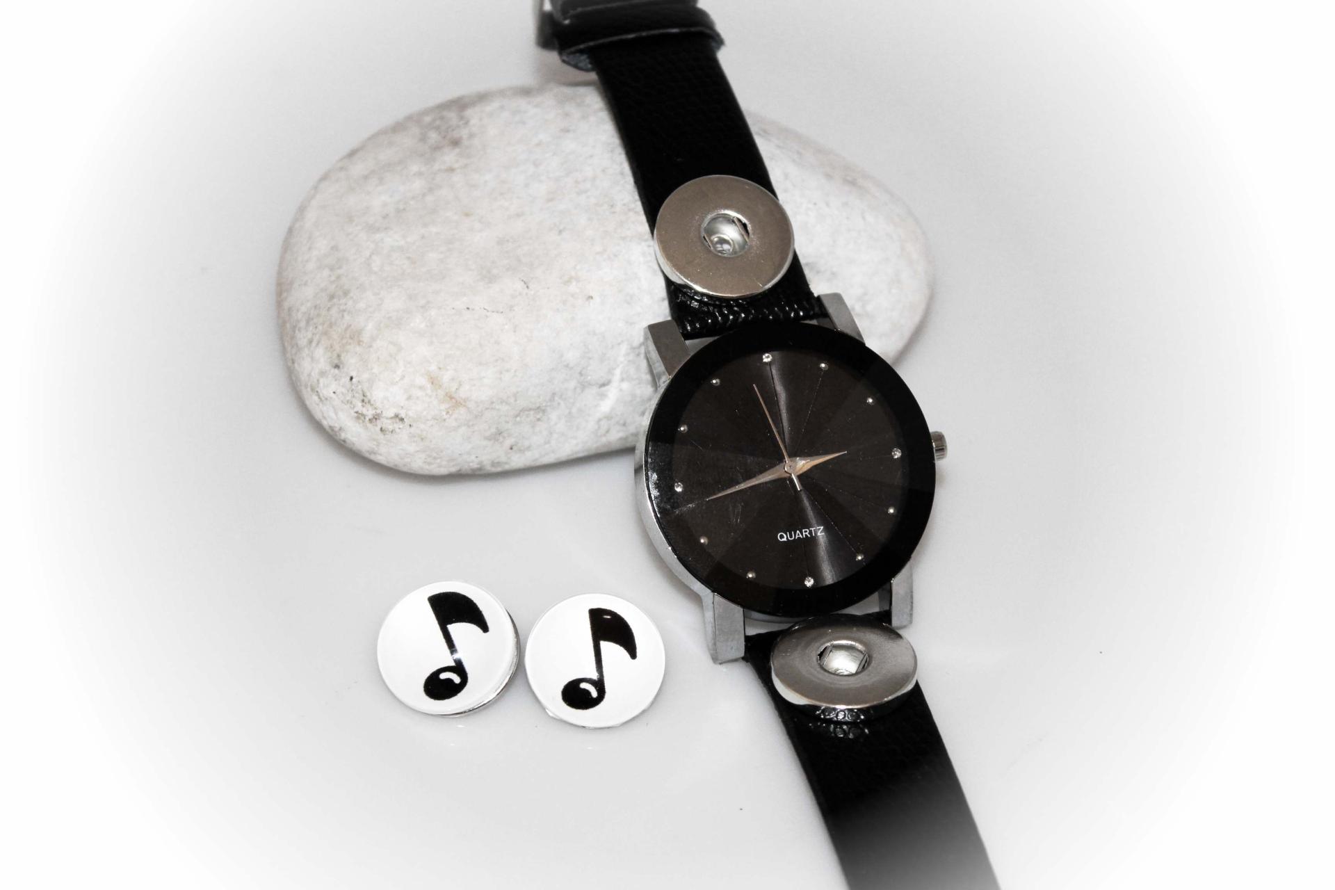 Retro Music Watch With Changeable Music Snap Buttons