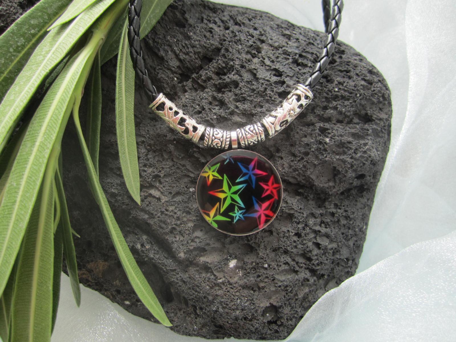 "Stars" Stainless Steel Circle Pendant