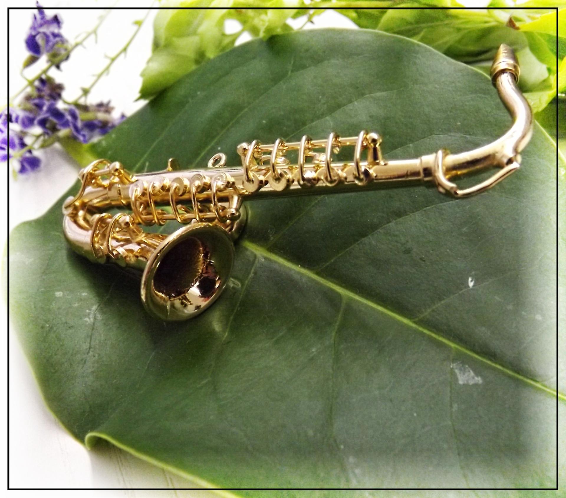 Tenor Saxophone Magnet