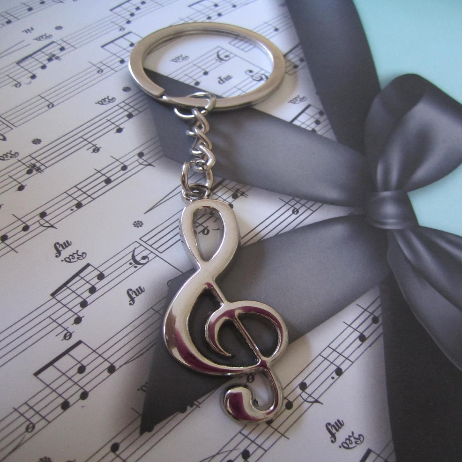 Gift For Musician. Treble CLef Keyring