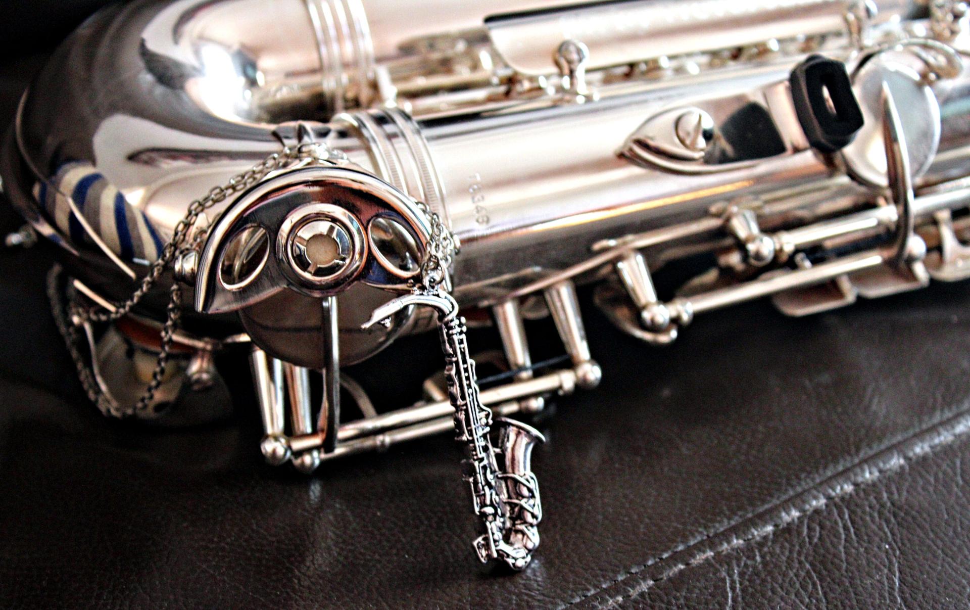 Silver Saxophone Necklace Vintage Style