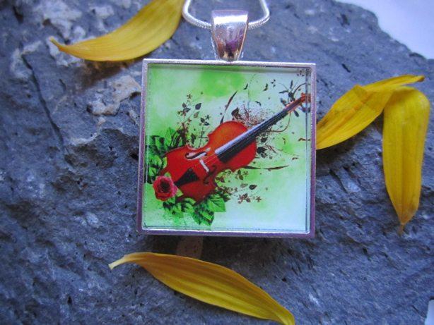 Violin - Funky Resin Pendant