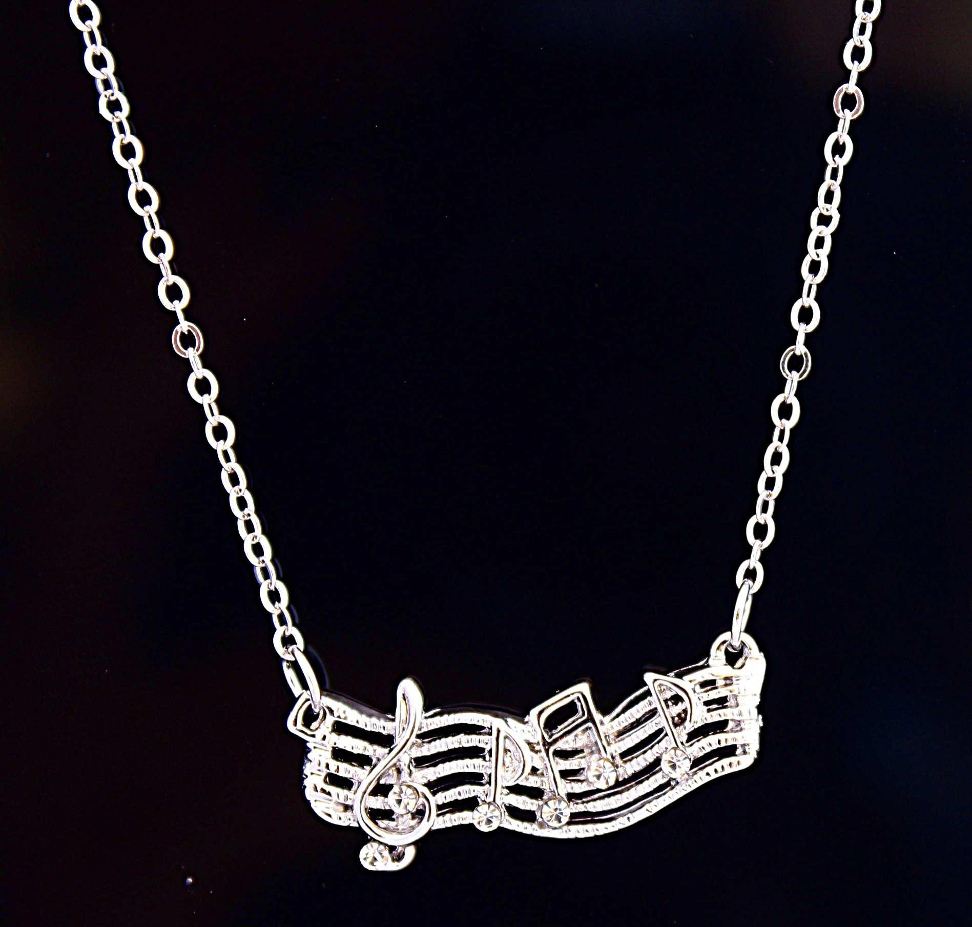 Music Notes on Wavy Staff Necklace