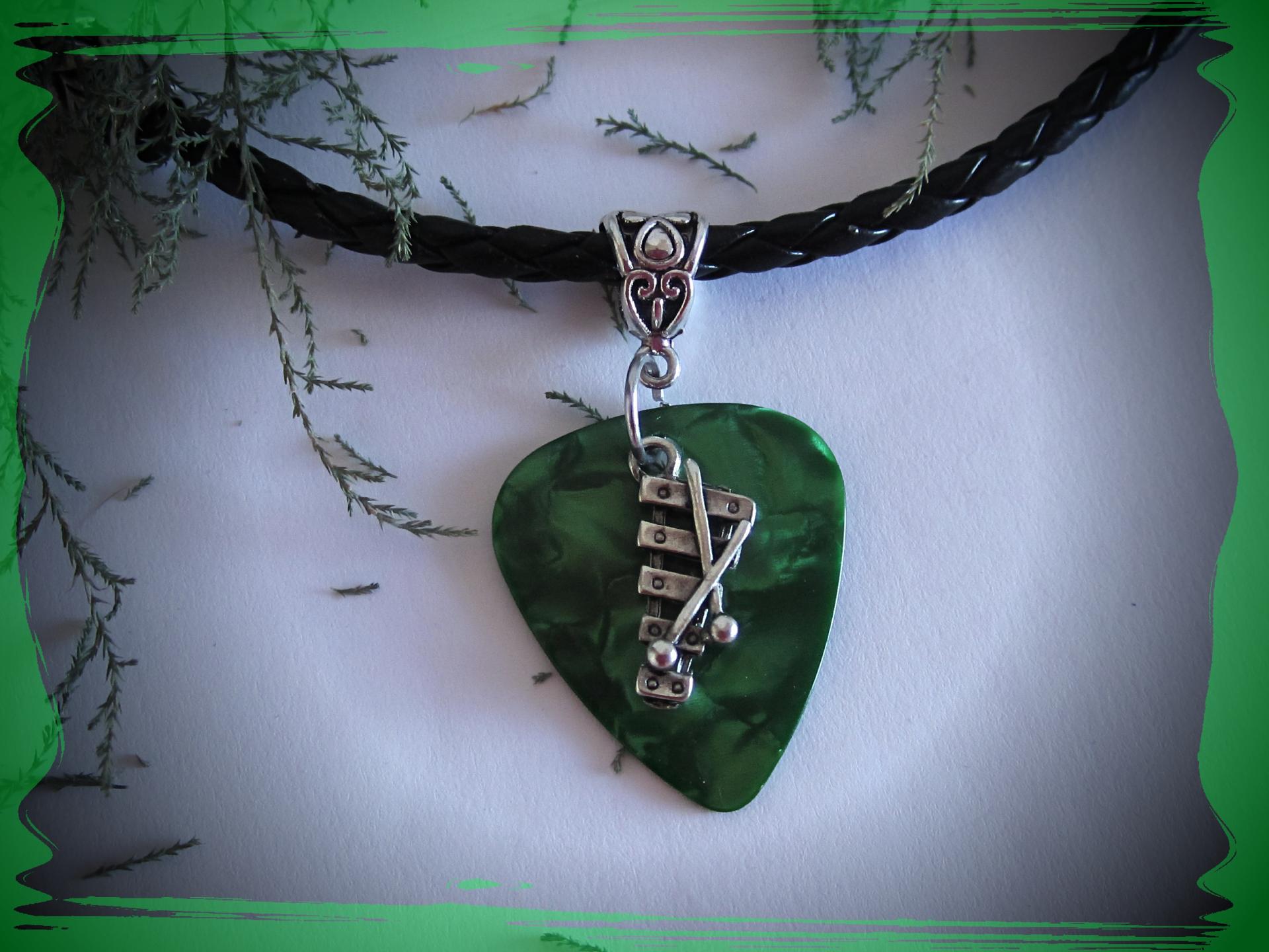 Xylophone Necklace/Choker - Guitar Pick Style