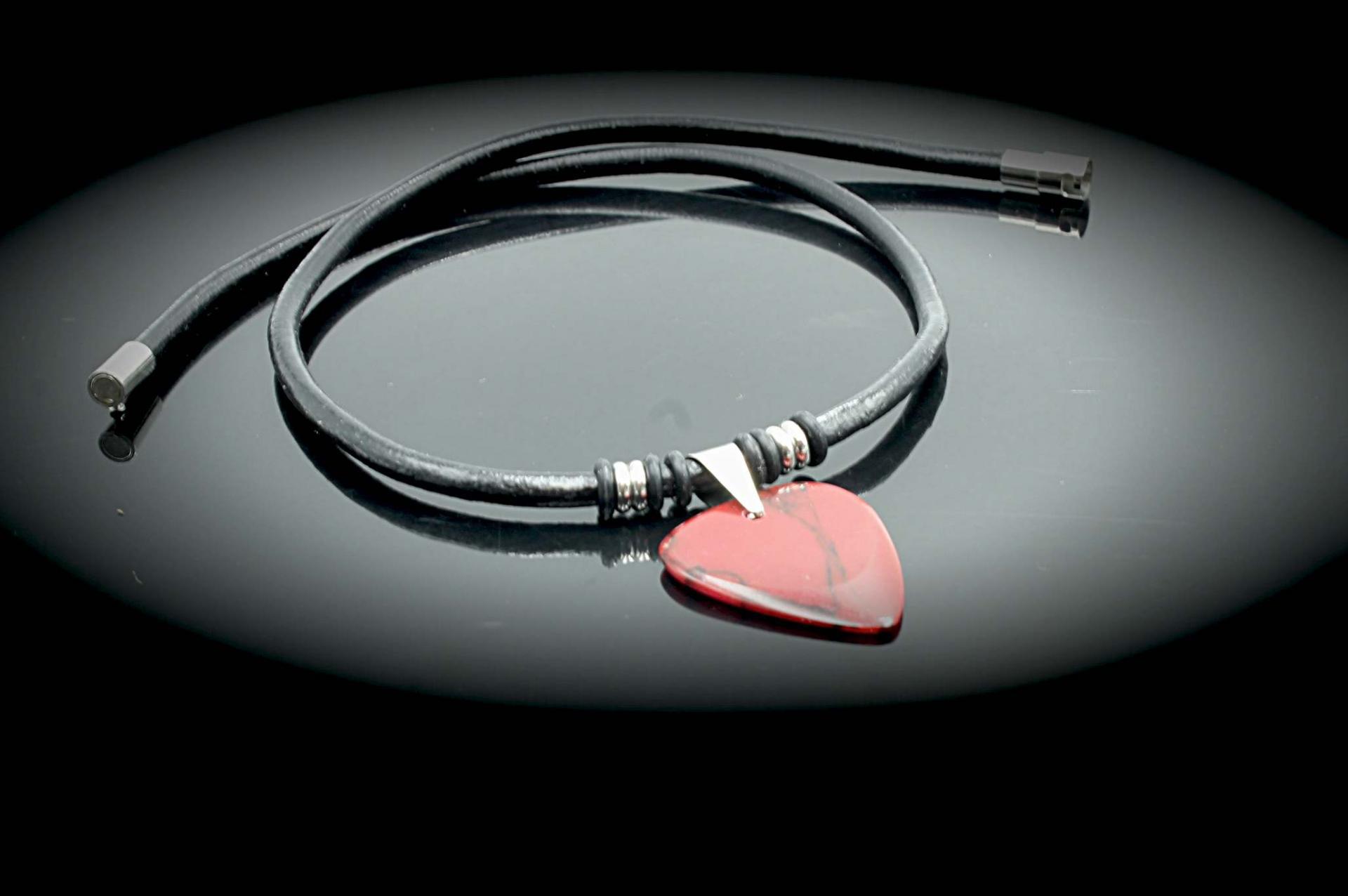 Premier Collection "Stone Tone" Guitar Pick Choker