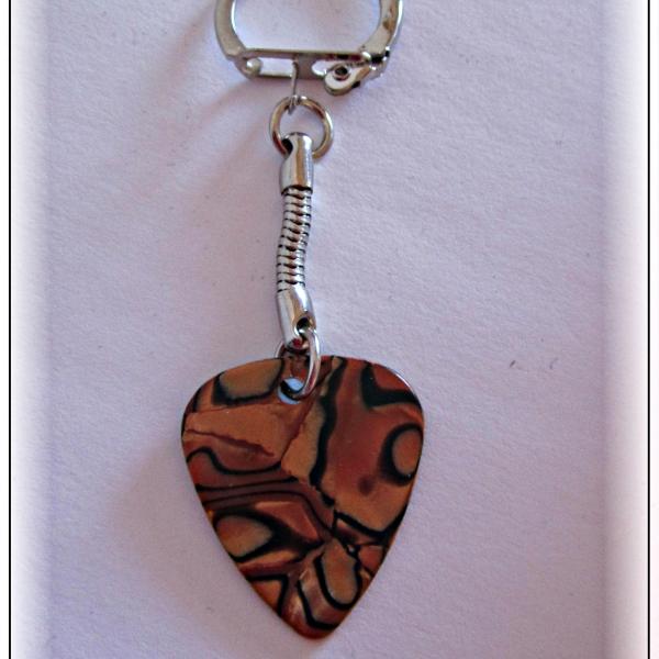 Guitar Pick Keyring in Bronze or Seashell Pearl