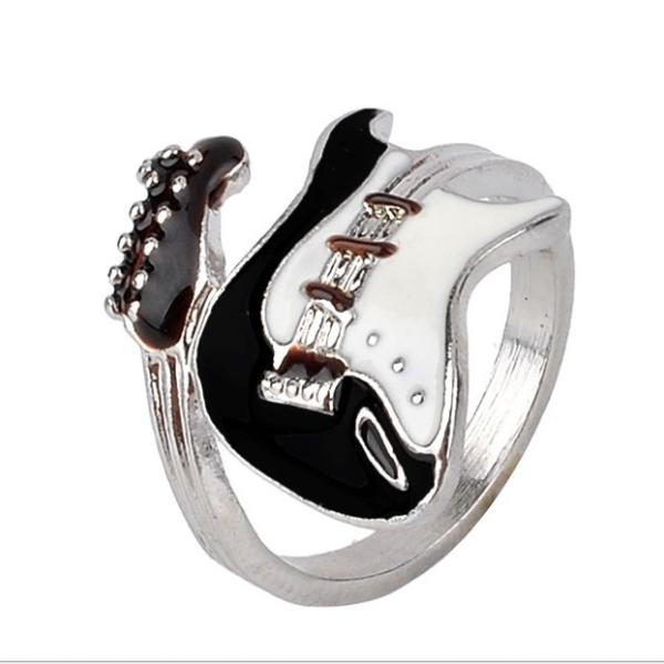 Guitar Ring