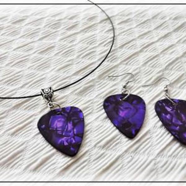 Guitar Pick Choker Necklace and Earring Set