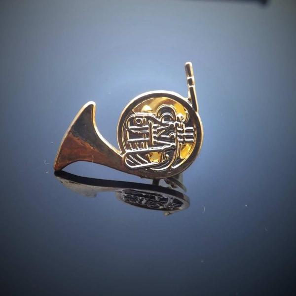 French Horn Pin