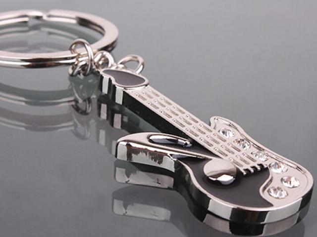 Guitar Keyring - Guitar Shaped Keychain Black with Crystal