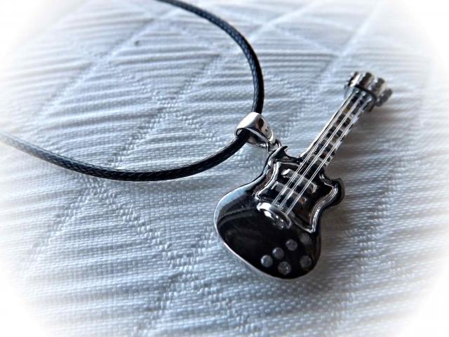 Guitar Pendant - Stone Guitar with Stones and Nylon Strings