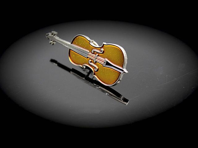 Cello pin badge from Music Jewellery Online